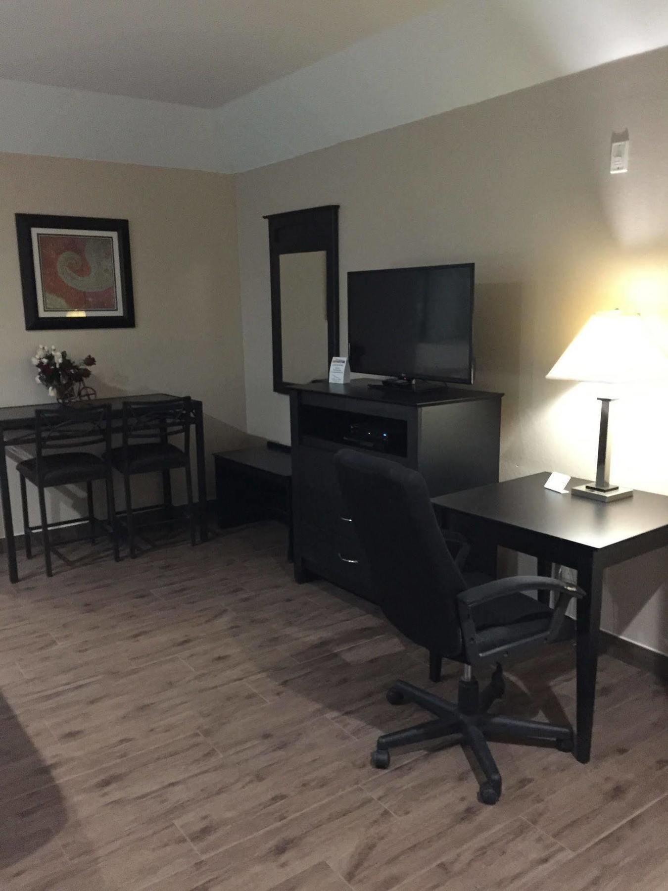 Scottish Inns & Suites Timber Creek, Houston, Tx Barker Εξωτερικό φωτογραφία