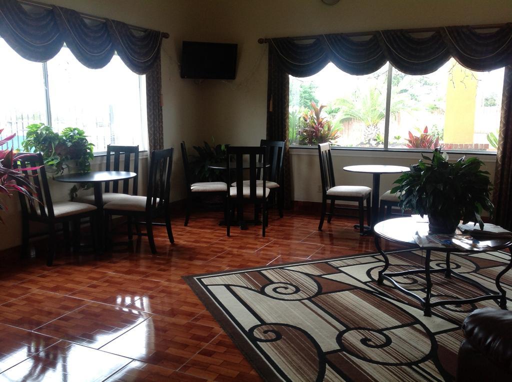 Scottish Inns & Suites Timber Creek, Houston, Tx Barker Εξωτερικό φωτογραφία